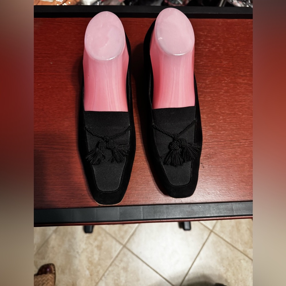 Salvadore Ferragamo Black Tassel Loafers - Picture 2 of 8